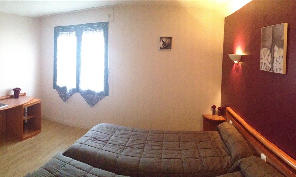 Chambre Twin Confort - Hôtel St Gilles Croix de Vie (85)