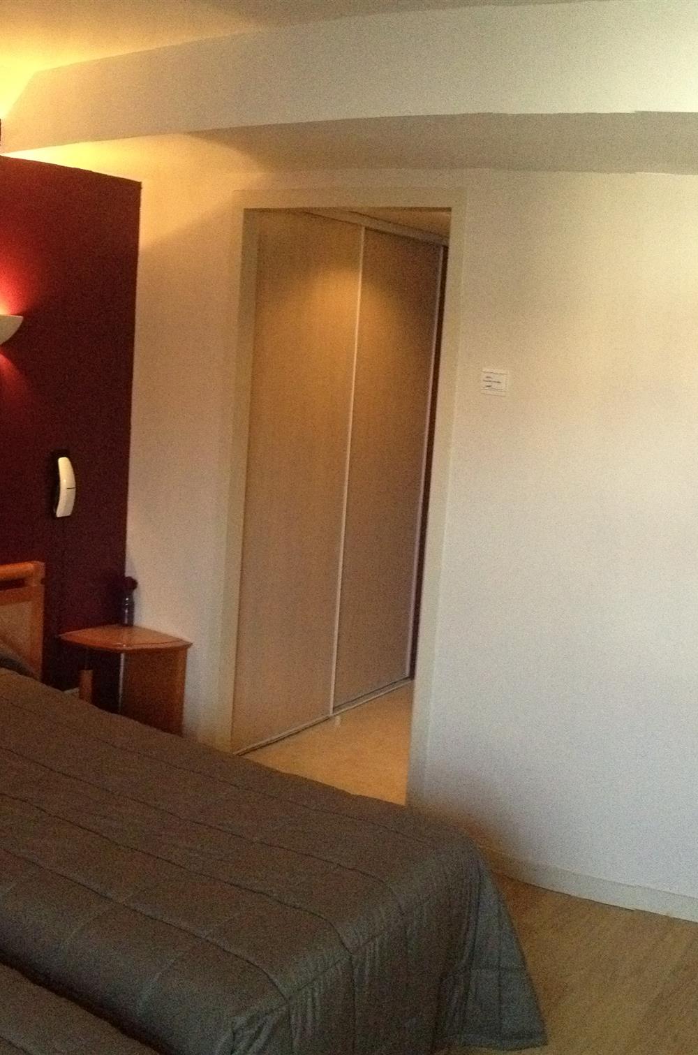Chambre Twin Confort - Hôtel St Gilles Croix de Vie (85)