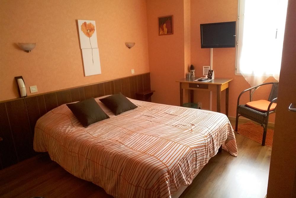 Chambre basic Hôtel La Sterne **