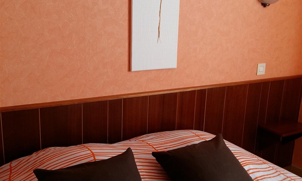 Chambre basic Hôtel St Gilles Croix de Vie 