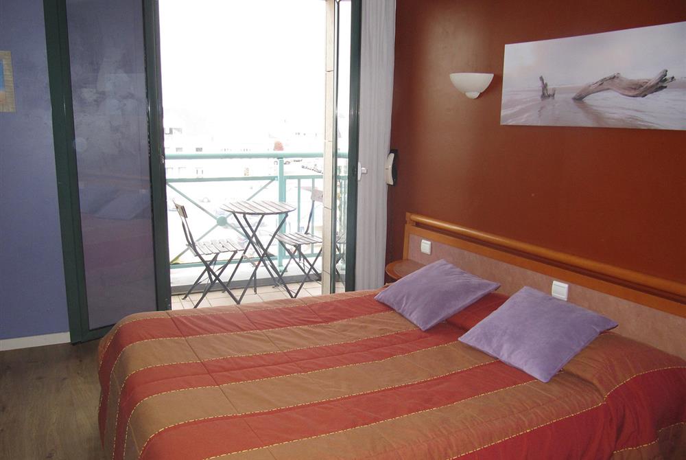 Chambre triple confort Hôtel la Sterne