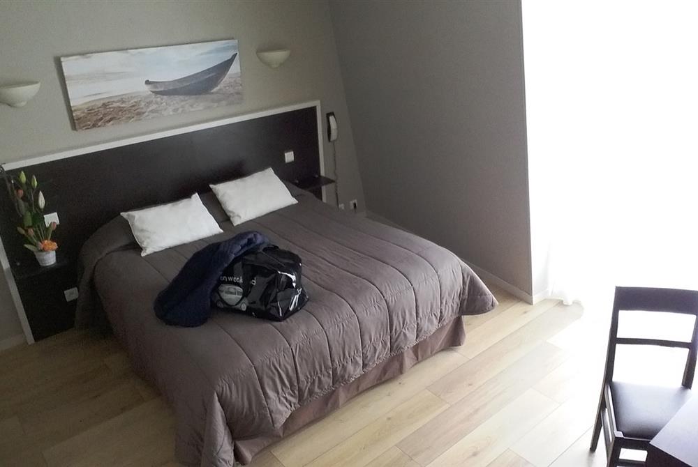 Chambre Double Confort - Hôtel St Gilles Croix de Vie (85)
