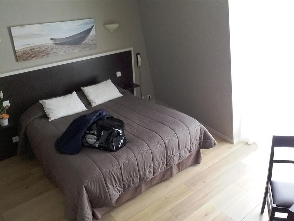 Chambre Double Confort - Hôtel St Gilles Croix de Vie (85)