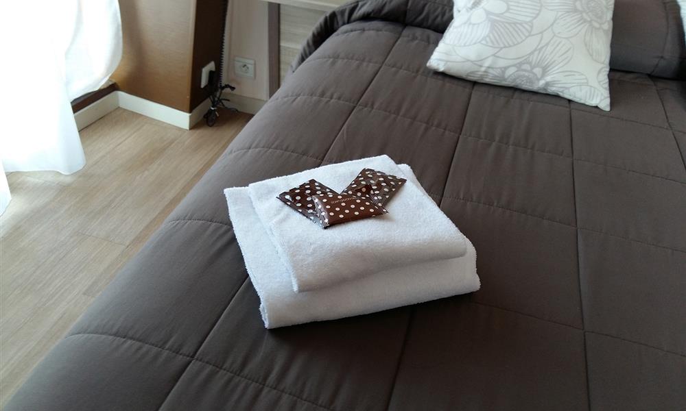 Chambre Double Confort - Hôtel St Gilles Croix de Vie (85)