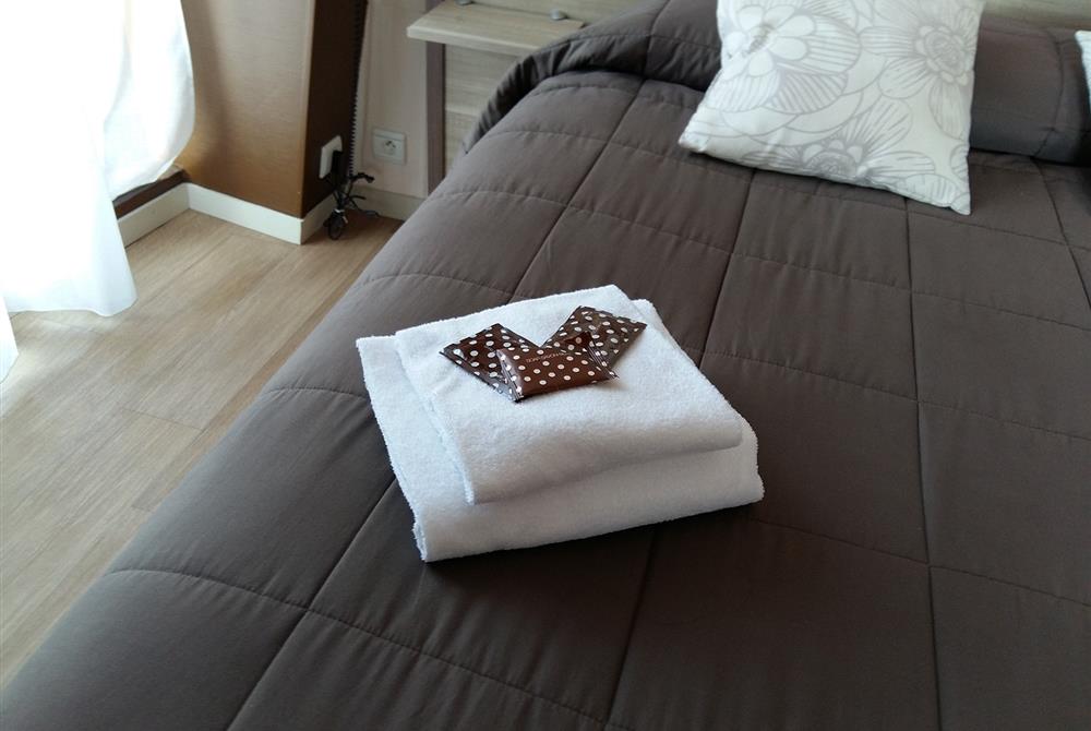 Chambre Double Confort - Hôtel St Gilles Croix de Vie (85)