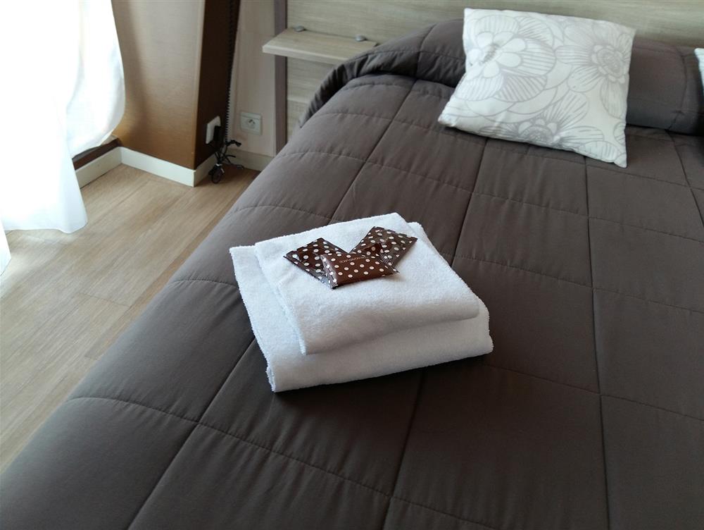 Chambre Double Confort - Hôtel St Gilles Croix de Vie (85)