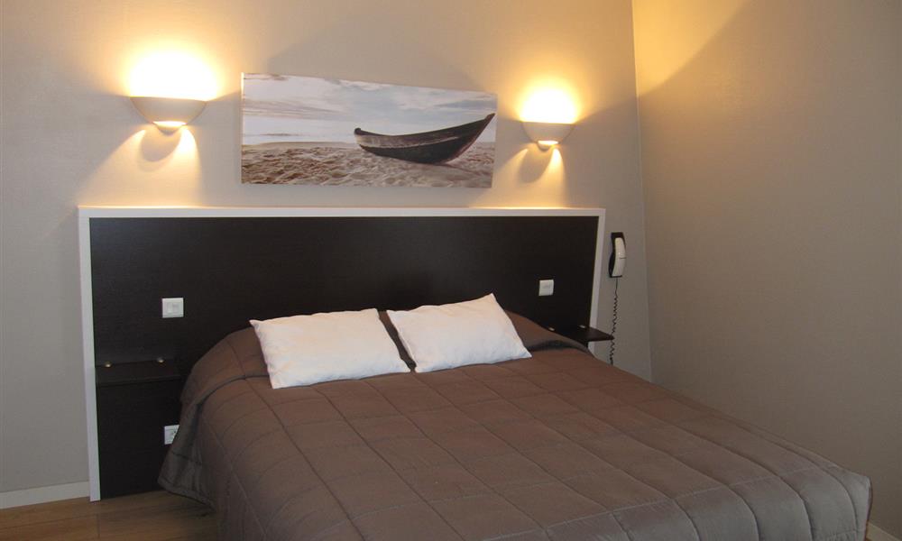 Chambre Double Confort - Hôtel St Gilles Croix de Vie (85)