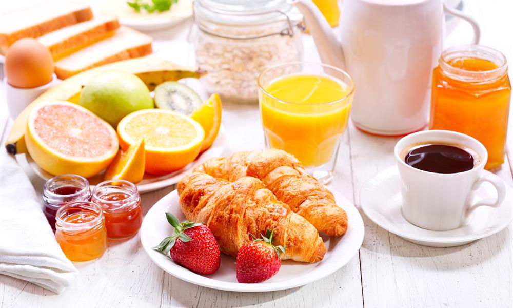 Salle de petit déjeuner St Gilles Croix de Vie