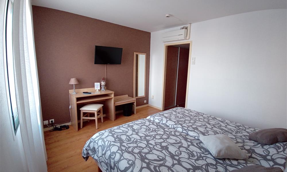 Chambre Twin Confort - Hôtel St Gilles Croix de Vie (85)