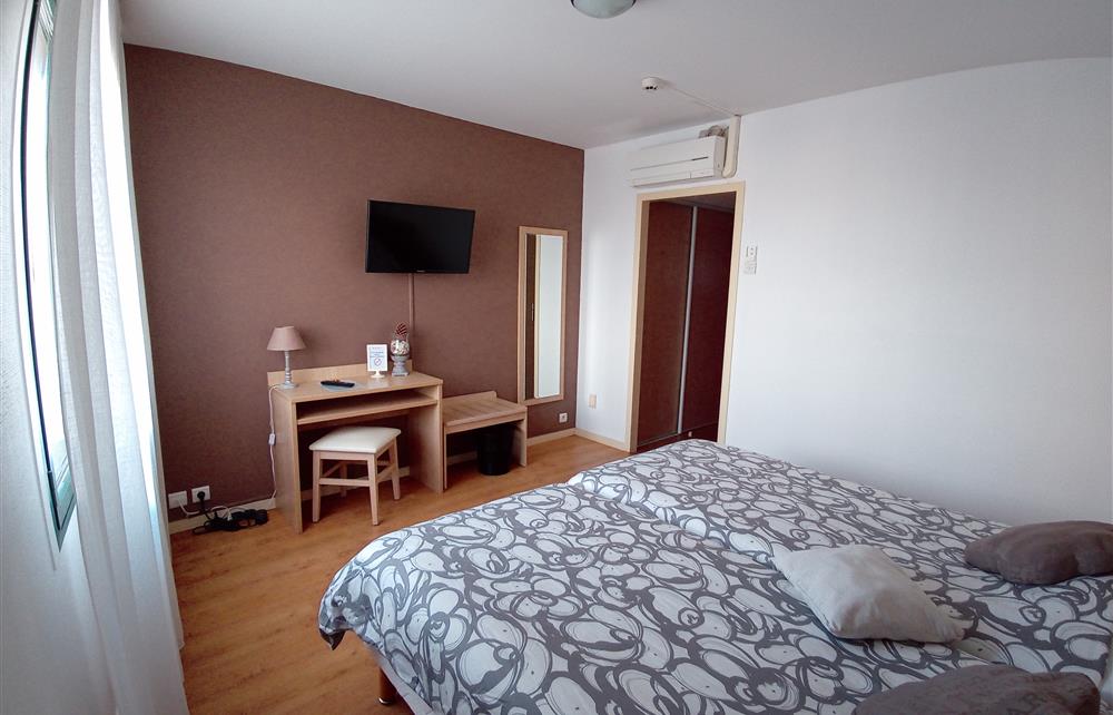 Chambre Twin Confort - Hôtel St Gilles Croix de Vie (85)