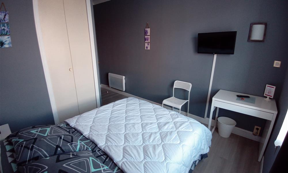 Hôtel St Gilles Chambre "standard" pour 2 avec lit double - Hôtel St Gilles Croix de Vie (85)Croix de Vie - Chambre Standard